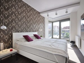 2 dormitorios, tabla de planchar con plancha, wifi y ropa de cama