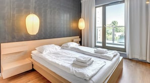 2 chambres, fer et planche à repasser, Wi-Fi, draps fournis