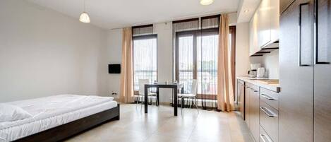 Fer et planche à repasser, Wi-Fi, draps fournis