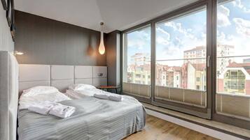 2 bedrooms, iron/ironing board, travel crib, WiFi