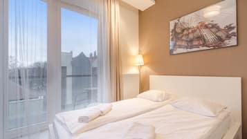 Fer et planche Ă repasser, lit parapluie, Wi-Fi, draps fournis