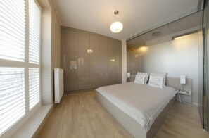 1 bedroom, iron/ironing board, travel cot, WiFi
