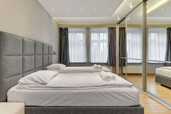 4 Schlafzimmer, Bügeleisen/Bügelbrett, WLAN, Bettwäsche