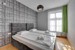 2 slaapkamers, een strijkplank/strijkijzer, wifi, beddengoed