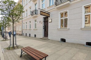 Esterni