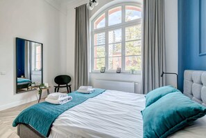1 bedroom, iron/ironing board, WiFi, bed sheets - Wałowa 17 | Bright Apartment | Smart TV (Gdańsk)