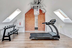 Fitness facility - Wałowa 17 | Bright Apartment | Smart TV (Gdańsk)