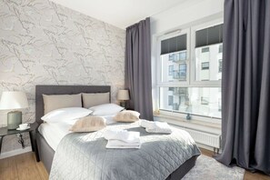 1 slaapkamer, een strijkplank/strijkijzer, reisbedje, wifi