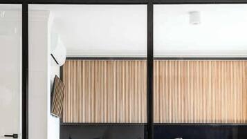 TV, offices
