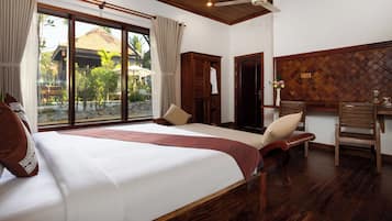 Deluxe Double Room, Pool View
