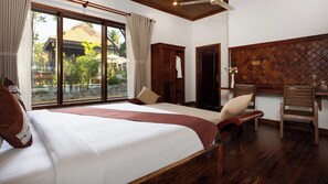 Chambre Double Deluxe, vue piscine