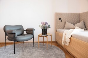 Premium bedding, down comforters, minibar, in-room safe - Hotel Nesslerhof (Großarl)