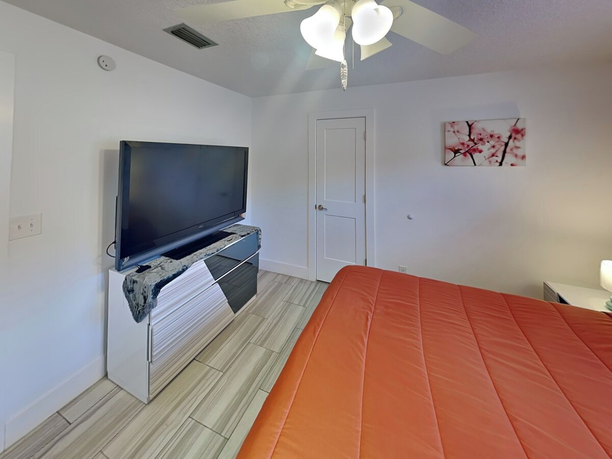 Photo 24 of Summer Breeze | Pet-Friendly, Game Room, Fenced Yard - Near the Beach + Downtown