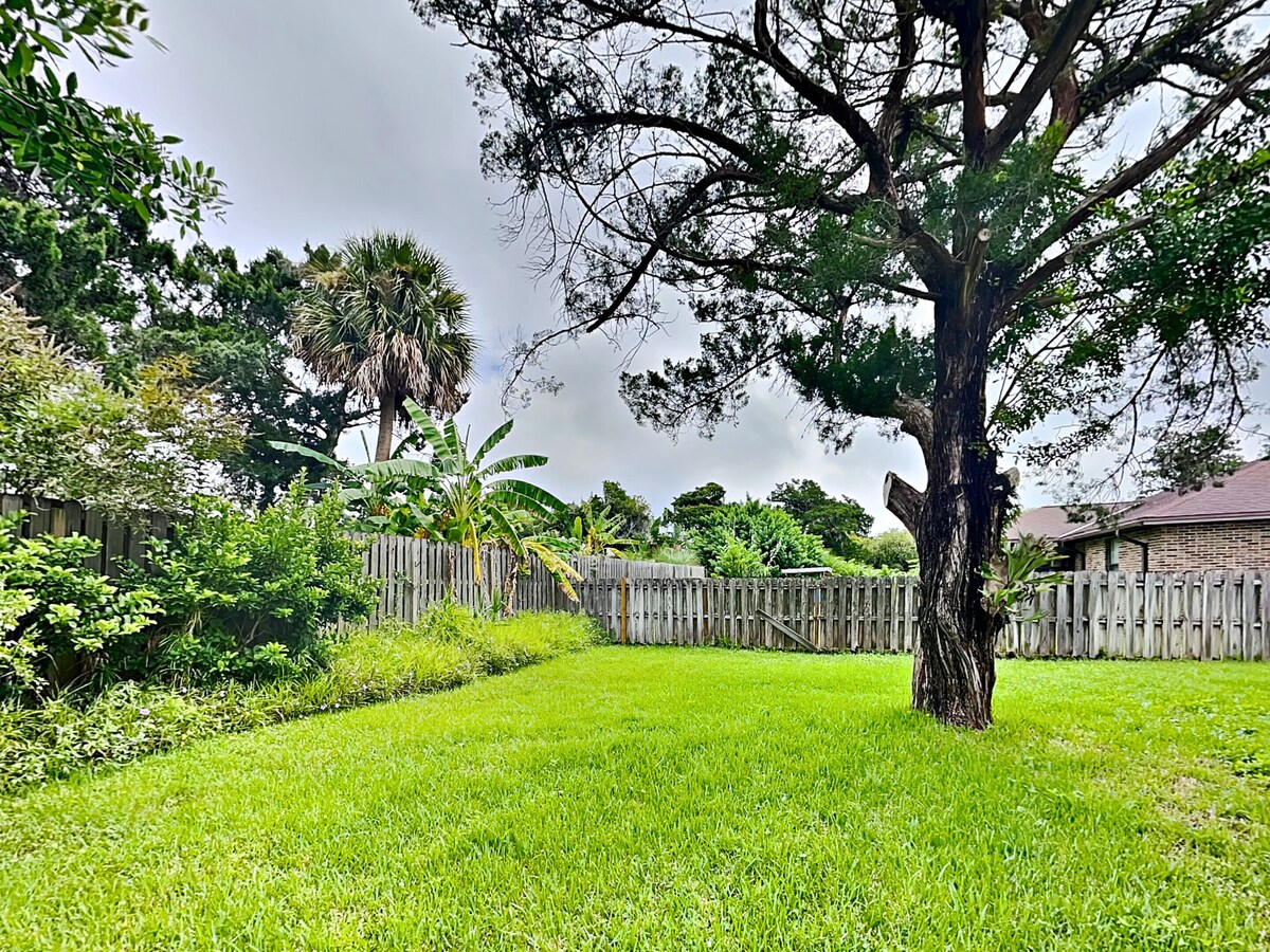 Photo 40 of Summer Breeze | Pet-Friendly, Game Room, Fenced Yard - Near the Beach + Downtown