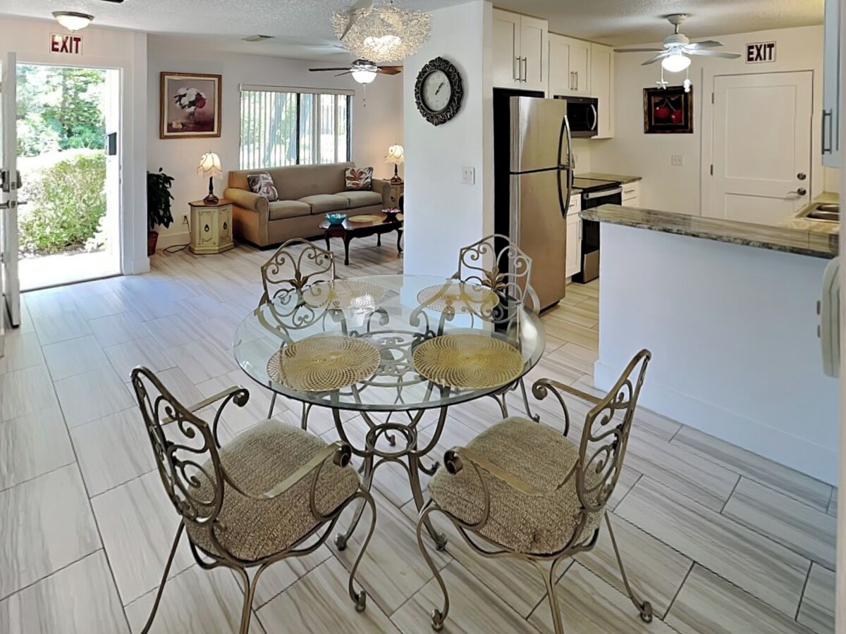 Photo 7 of Summer Breeze | Pet-Friendly, Game Room, Fenced Yard - Near the Beach + Downtown