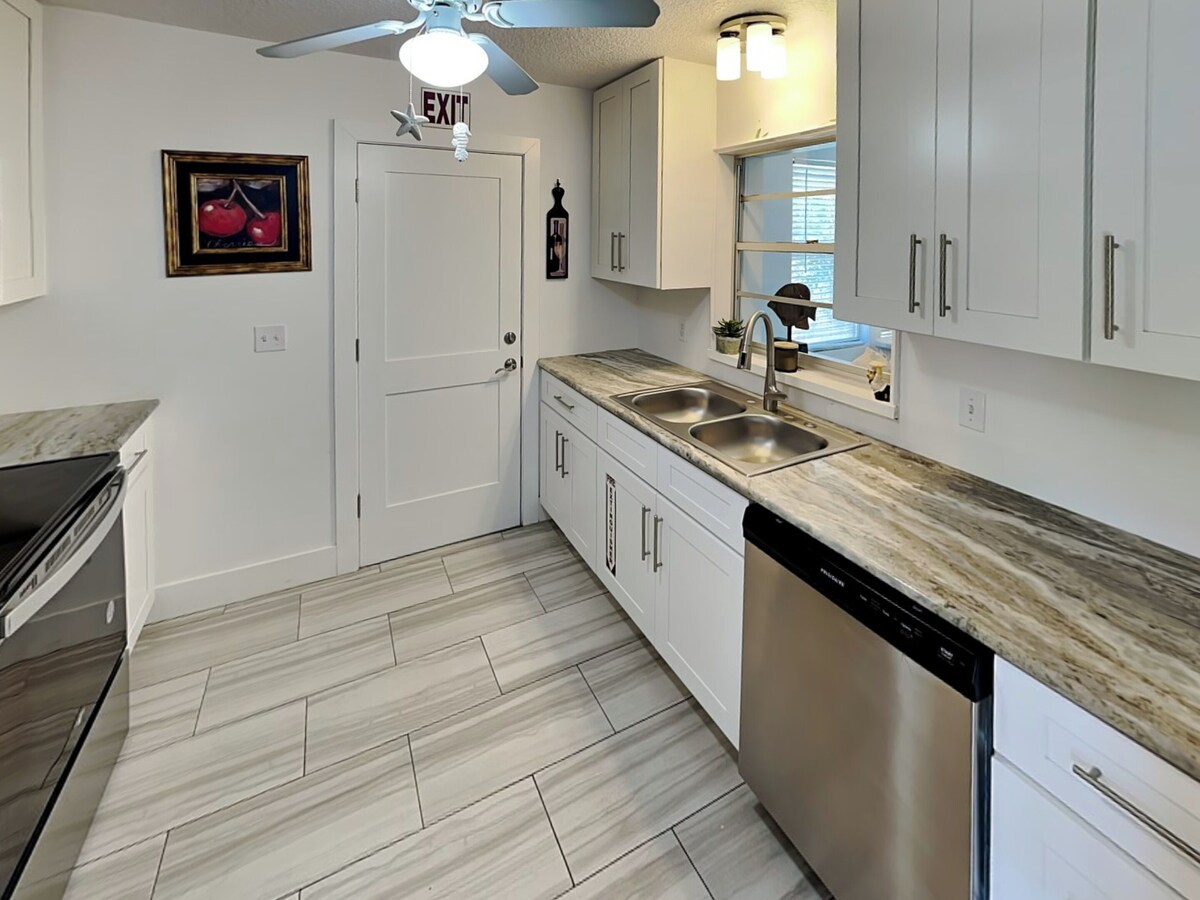 Photo 15 of Summer Breeze | Pet-Friendly, Game Room, Fenced Yard - Near the Beach + Downtown