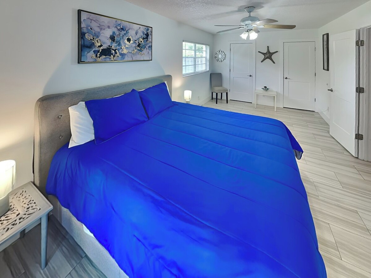 Photo 19 of Summer Breeze | Pet-Friendly, Game Room, Fenced Yard - Near the Beach + Downtown