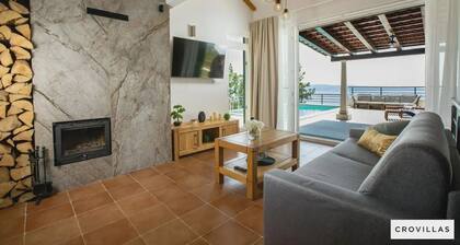 Villa Maslina Nearby Split - Crovillas