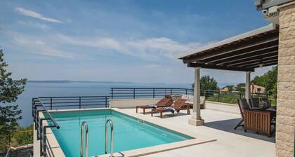 Villa Maslina Nearby Split - Crovillas