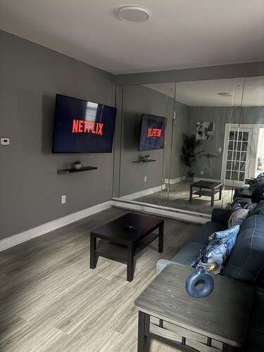 4 bedroom apartment by EWR Airport