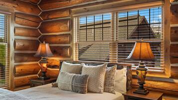 4 bedrooms, WiFi, bed sheets