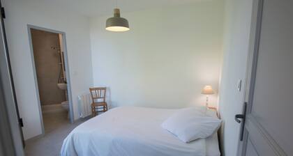 Gîte L'Abiho, in the heart of one of France's most beautiful villages, facing the Luberon.