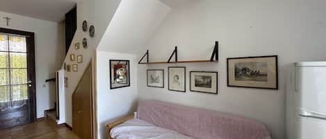 Apartment, 2 Bedrooms, Balcony, Garden View | 3 bedrooms
