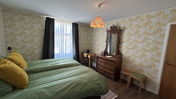 Chambre double | AccĂšs au Wi-Fi (inclus), literie fournie