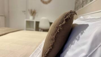 3 Schlafzimmer, BĂŒgeleisen/BĂŒgelbrett, kostenloses WLAN, BettwĂ€sche