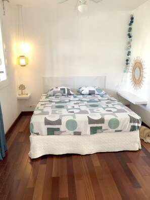 3 Schlafzimmer, Bügeleisen/Bügelbrett, WLAN, Bettwäsche