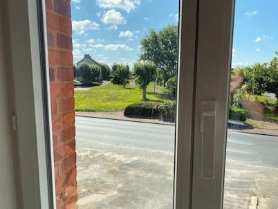 Apartment close to the beautiful village of Portbail, full of small shops!