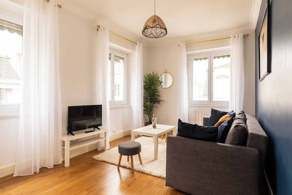 Apartment | Living area