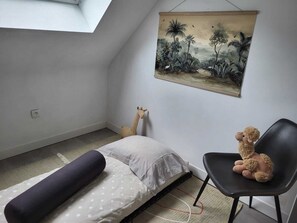 3 bedrooms, WiFi, bed sheets