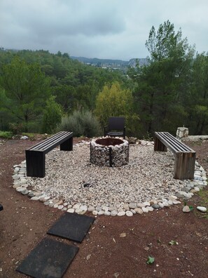 BBQ/picnic Area - Emelys (Kumluca)