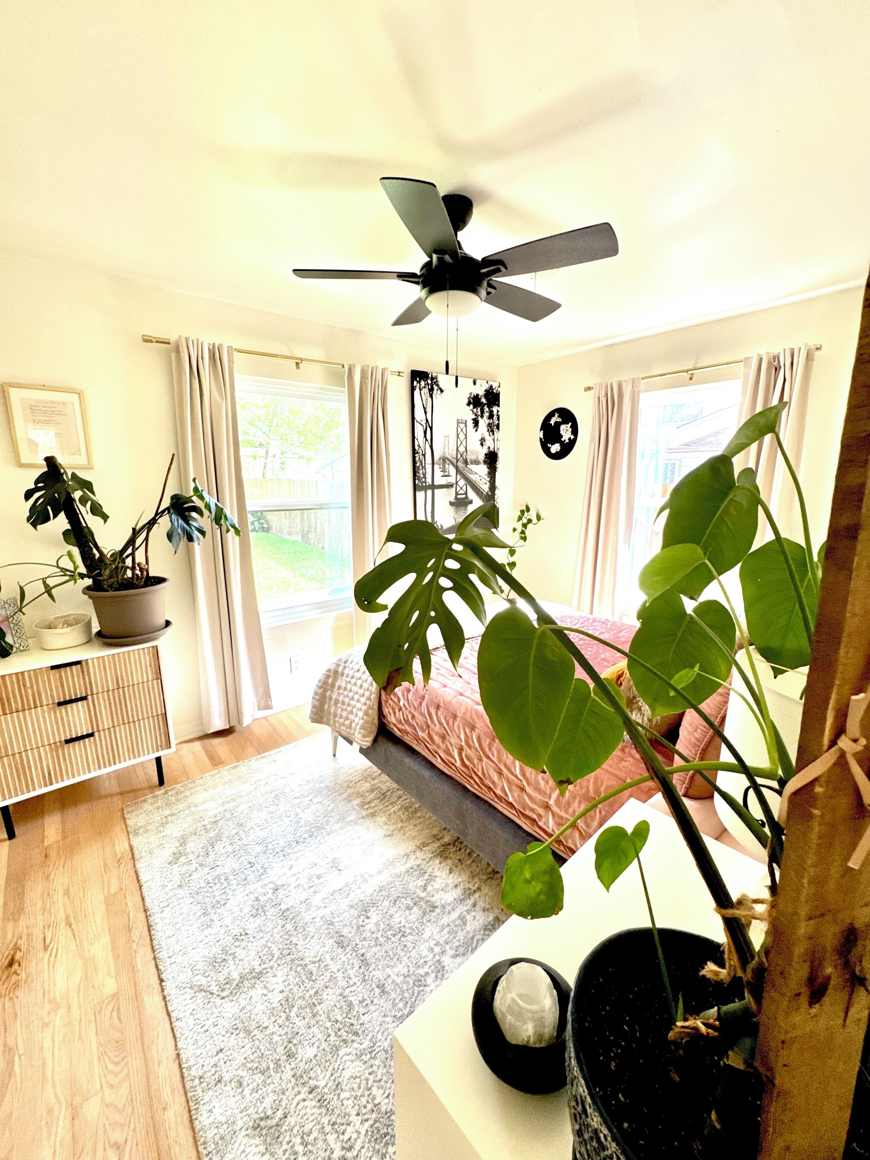 3 habitaciones, tabla de planchar con plancha y wifi gratis 