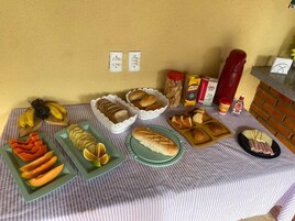 Free daily buffet breakfast