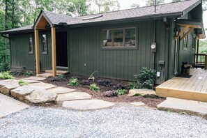 Exterior - Lakefront Living- Completely remodeled 3 BR/3.5 BA on water with dock. (Murphy)