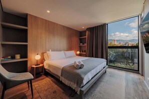 2 dormitorios, tabla de planchar con plancha, wifi y ropa de cama