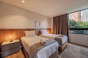 Bügeleisen/Bügelbrett, WLAN, Bettwäsche