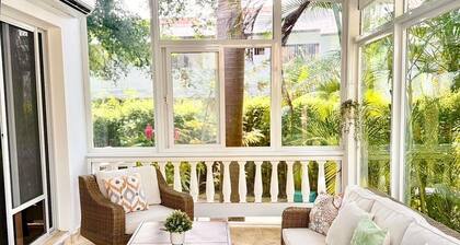 Charming 2-bedroom villa with private pool in the heart of Sosúa