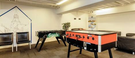 Apartment | Game room