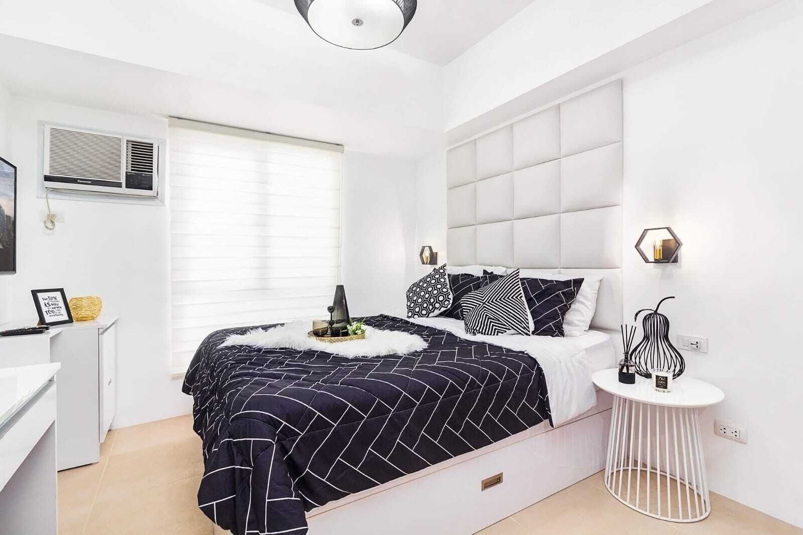 Silitysrauta/-lauta, Wi-Fi, vuodevaatteet