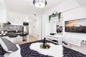 Fer et planche à repasser, Wi-Fi, draps fournis