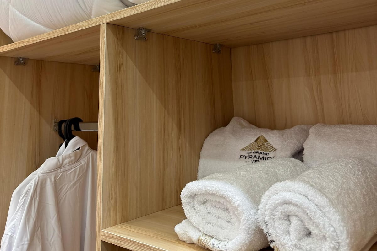 Blackout drapes, iron/ironing board, free WiFi