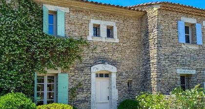 Vacation villa in Gordes