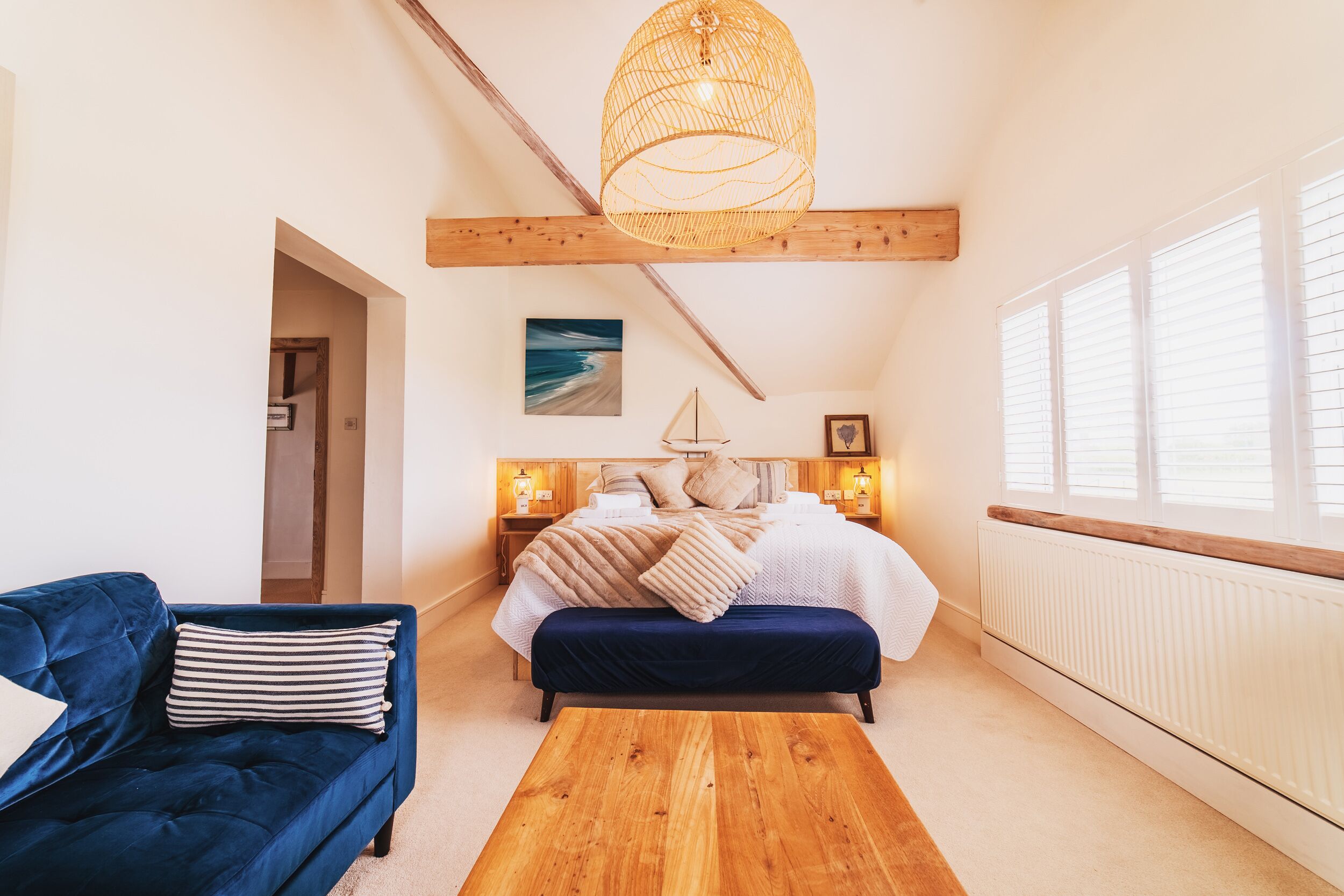 5 habitaciones, decoración personalizada y muebles diferentes 