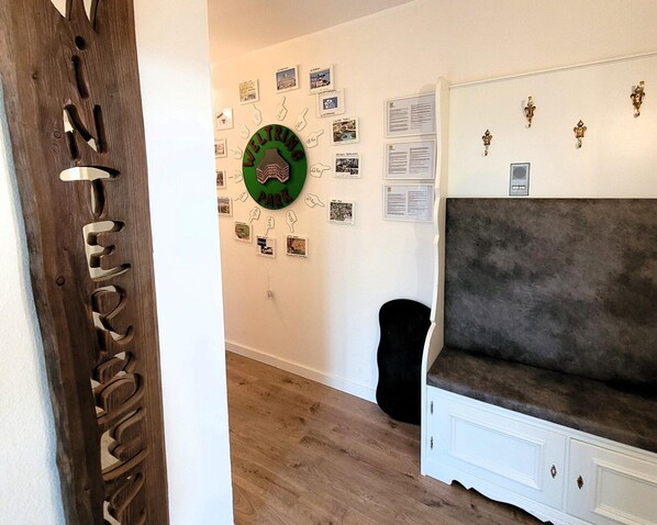 Apartment | Living room