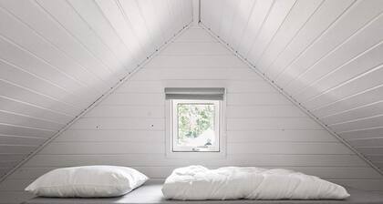 6 Person Holiday Park Home in Malling