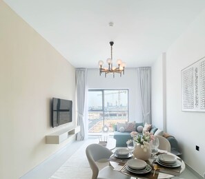 Apartment (2 Bedrooms) | Interior - Bright 2bed Family Home: Pool, Gym & Kids Play (Dubai)