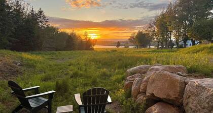 Coastal Blue Heron Apartment at Tapley Farm, Blue Hill Peninsula, Acadia